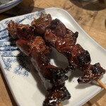 鍵屋 - 鳥もつ串（新鮮鳥レバー）