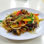 特急居酒屋 NHAU SIEU TOC - ウナギレモングラス炒め