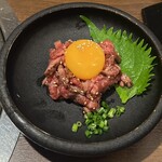 炭焼肉 石田屋。 - ローストビーフユッケ風
