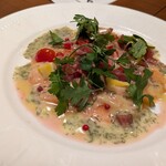 クラッカ イタリアン - スモークサーモンのカルパッチョ仕立て