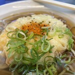 立喰うどん・そば　大和庵 - 七味もふっかけて