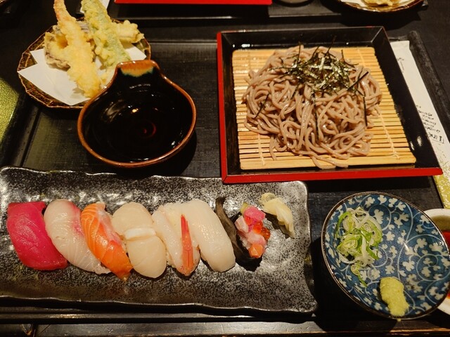 鮨処　魚一心（サカナイッシン） - 小樽築港（寿司）の写真