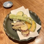 しおて - 季節野菜の天ぷら1,210円