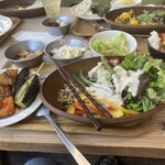 buffet garden veggie+ - 1巡目です。