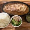 ひこま豚食堂＆精肉店 Boodeli
