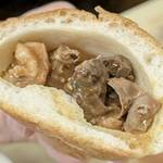 市民酒蔵諸星 - 塩パンにもつのにこみ