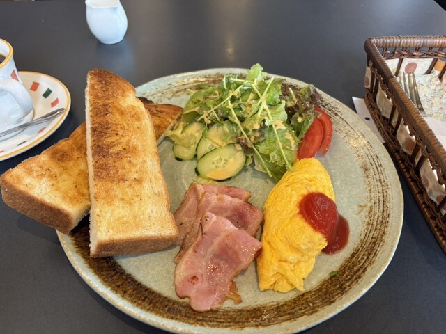 Rainbow Coffee and Cake Senmon Ten