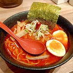 麺屋 開高 - 辛味噌らー麺 1,200円、トッピング味玉 150円