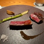 Metis -  常陸牛ヒレと山形牛クリミの薪焼きアップ