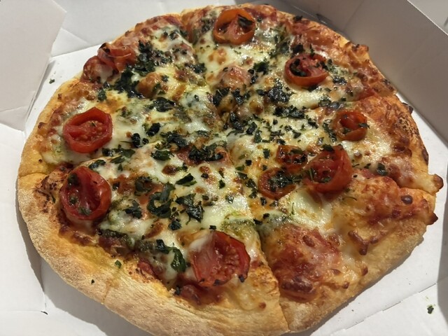 ドミノピザ 福島八木田店 &ndash; 本格ピザと豊富なサイドメニューで満足のランチ・ディナー