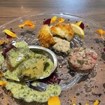 kitchen俊貴 - アワビ　鱧フライ南高梅入りタルタル　本鮪のたたき