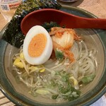 炭火焼肉ホルモン 朱朱 - 冷麺ハーフサイズ