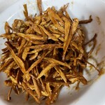 ピカイチ - ごぼうと細切り肉の炒め 950円