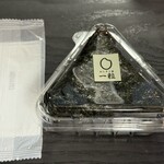 おにぎり家一粒 - 料理写真:胡麻昆布