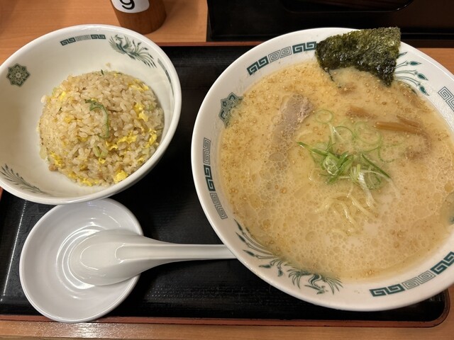 Hidakaya Menaya Ten photo 2