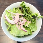 ベーカリー&レストラン 沢村 新宿 - ドレッシングびしゃびしゃじゃ無いのがいいね