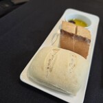 ラヴィス・ヴィラ・スイート - フォカッチャとバゲットをオリーブオイルで。