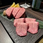 御肉処 銀閣寺大にし - 