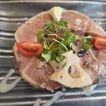 ラヴィス・ヴィラ・スイート - わらさの炙りのアップ