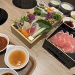 しゃぶしゃぶ宮崎 霧峰 イオンモール幕張新都心店 - 