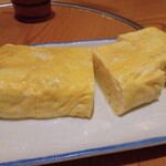 お酒・お惣菜・和食 竜田屋 - だし巻き（断面）