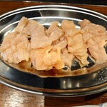 鶴見ホルモンセンター - 