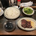 シカゴステーキ オーロラ 離れ - 