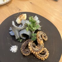 ロテュス - アオリイカのマキ焼きアイオリソース