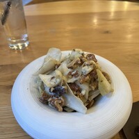 ロテュス - アンティーヴとブルーチーズくるみのサラダ