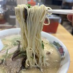 長浜ラーメン 一心亭 - 麺リフト