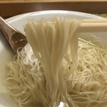 吉野寿司 - 麺リフト