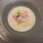 トワマル料理店 - 【季節のお野菜のポタージュ】じゃがいもの冷製スープ