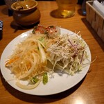プロォーイ タイ料理 - 