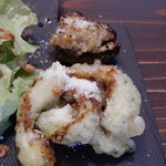 La Rondine - ゴーヤのフリット、自家製サルシッチャ