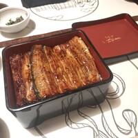西麻布いちのや - あまじょっぱいタレ。ふっくらしてやわらかい鰻