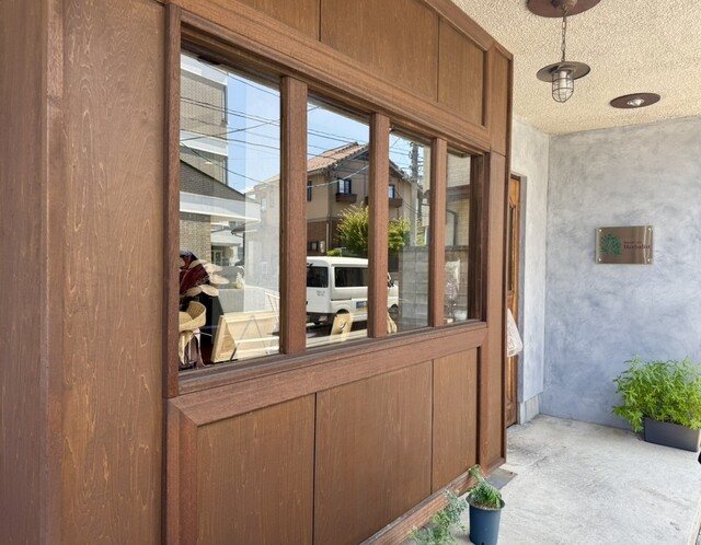 Bar&Cafe HerbalistпјҲгғҗгғјгӮўгғігғүгӮ&laquo;гғ&bull;гӮ&sect; гғҸгғјгғҗгғӘгӮ№гғҲпјү - йғЎеұұеҜҢз&rdquo;&deg;пјҲгғҗгғјпјүの写真