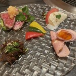 小川亭 とらちゃん 上六店 - 