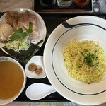 きん華飯店 - きん華 梅塩 つけ麺 （夏期限定 つけ麺のつけダレ 冷たいの）　１２００円　(2025/08)