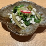 和味 大輔 - じゅんさいと長いもオクラのお浸し
