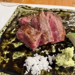 酒肴 新屋敷 - 赤身と脂身、塩と山葵。シンプルで強い