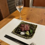 酒肴 新屋敷 - 牛肉サーロイン