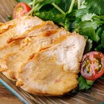 鶏出汁餃子と焼鳥 つじや - 