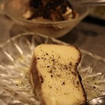 YAOYA - 酒飲み専用バスクチーズケーキ