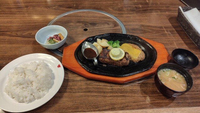 Niku no Mansei Kannana Toyatama Ten