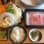 涮涮鍋壽喜燒Dontei 宇都宮鶴田店 - 豚ロース定食1309円