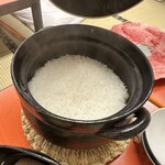 和牛すき焼き そしじ - 土鍋ご飯