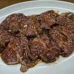 焼肉 栄養楼 - 