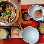 紙ふうせん - 料理写真:あさり釜めし・まぐろ刺身セット