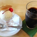カフェ 茶華 - ランチ：デザートとアイスコーヒー