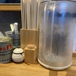 麺屋 金次郎 - 卓上